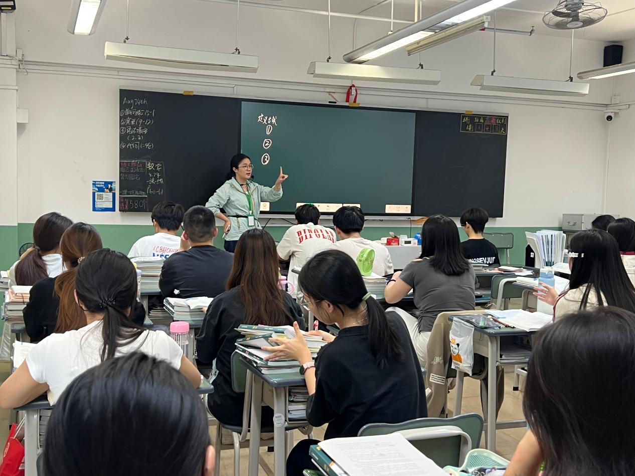 本科突围！新易学3+证书学员本科录取率亮眼，用成绩见证逆袭