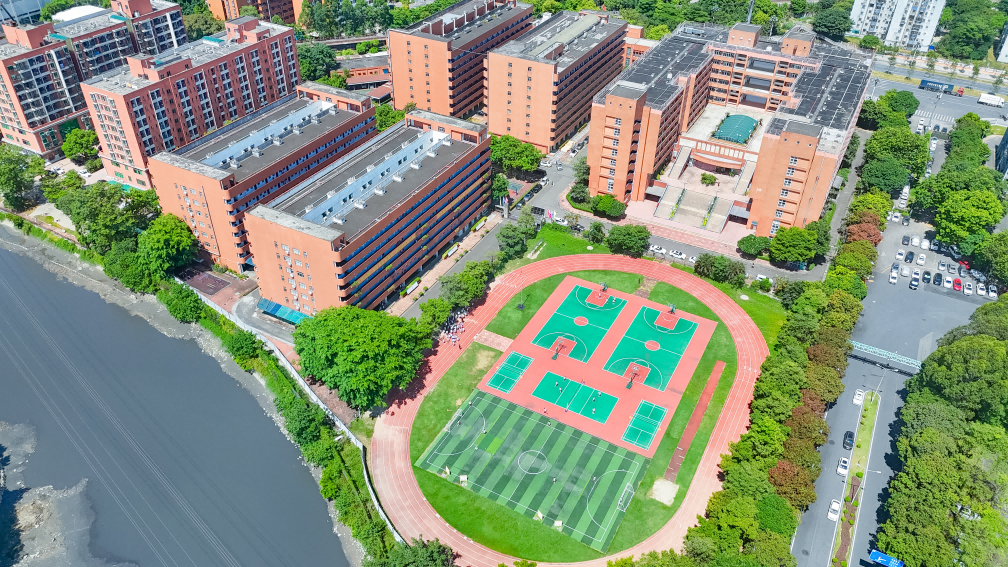 新易学春季学考辅导班教学模式全面解析：让学习更容易，让升学更有保障